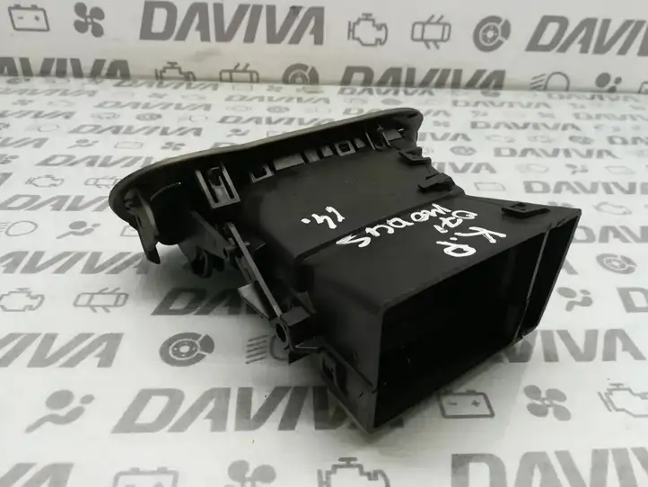 Renault Modus (2004 - 2007) 4622648 Боковой воздушный дефлектор — фото 2