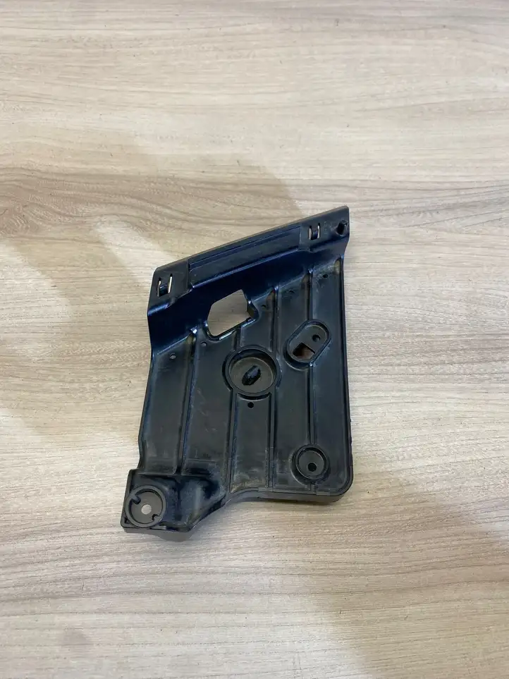 Nissan Qashqai (2017 - 2020) Кронштейн переднего бампера — фото 1