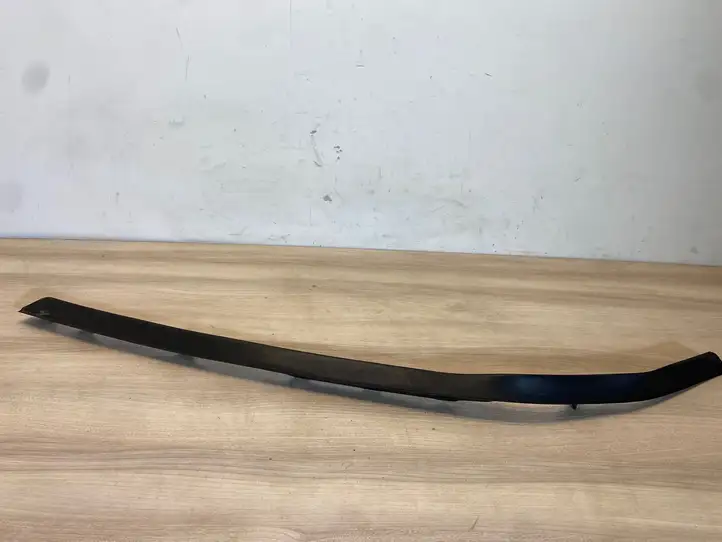 Toyota Prius+ (ZVW40) (2011 - 2018) 7685147050 Нижняя часть переднего бампера — фото 1