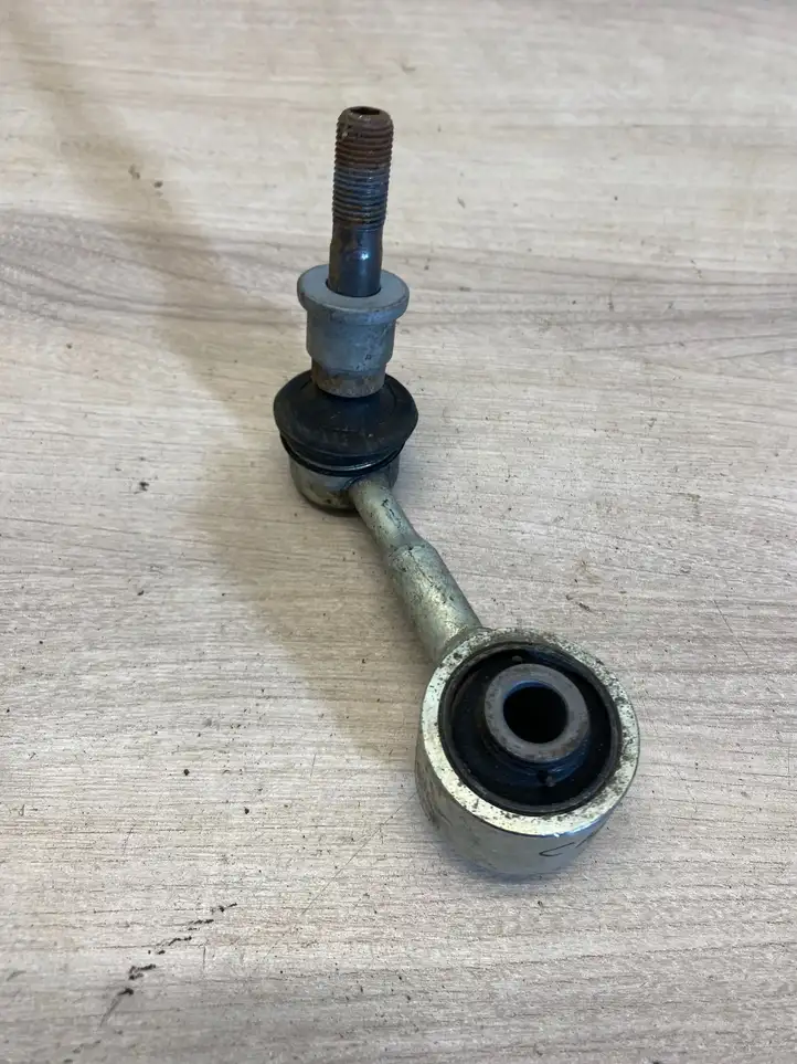 Toyota C-HR I (2016 - 2022) Стойка стабилизатора задняя — фото 3