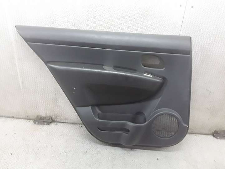 Kia Carens (2006 - 2012)   Комплект отделки дверей