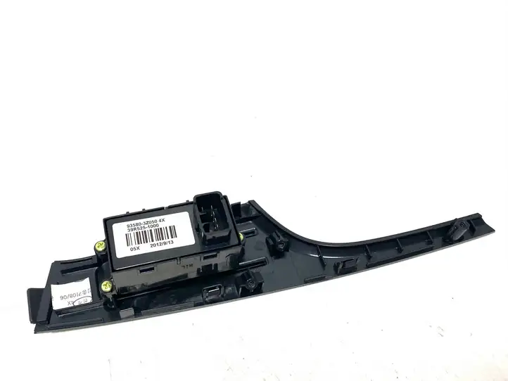 Hyundai i40 (2011 - ) 935803Z050 Блок кнопок стеклоподъемников — фото 3