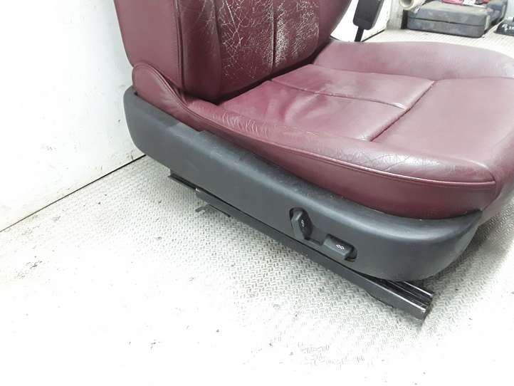 Peugeot 607 (2000 - 2004)   Комплект отделки дверей