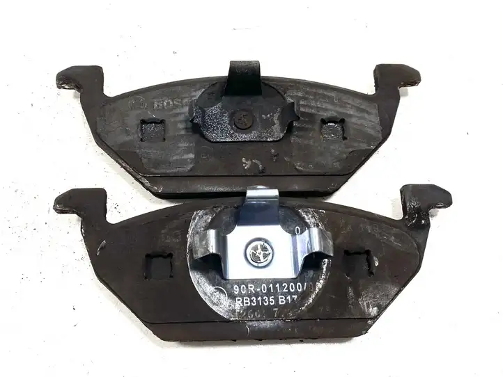 Audi A3/S3 8P (2008 - 2013) 90R011200 Передние тормозные колодки — фото 4