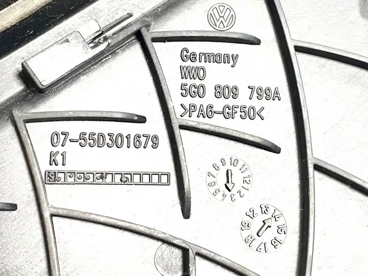 Volkswagen Golf VII (2013 - 2019) 5G0809799A Крышка топливного бака — фото 6