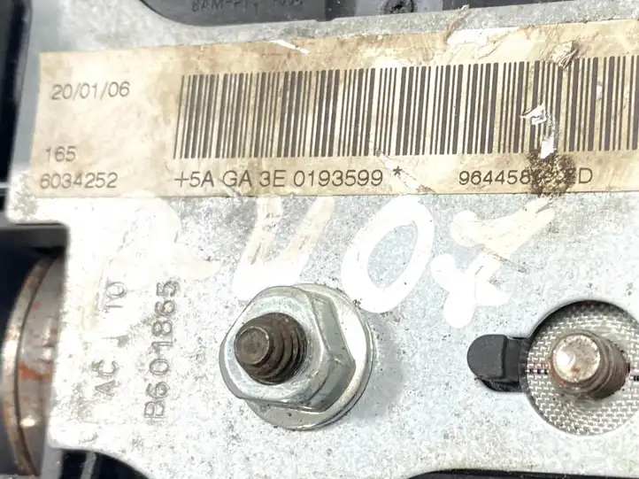 Peugeot 407 (2004 - 2011) 96445891ZD Подушка безопасности руля — фото 2