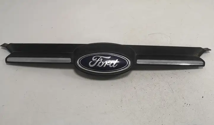 Ford Focus (1998 - 2004) BM51BA133B Верхняя решетка радиатора — фото 1