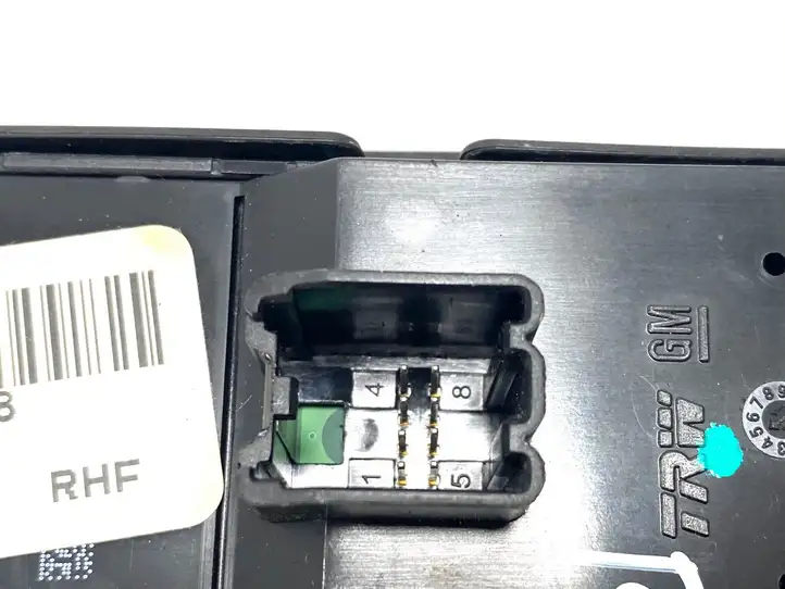 Chevrolet Volt I (2010 - 2015) 3TT8 Кнопка стеклоподъемников — фото 3