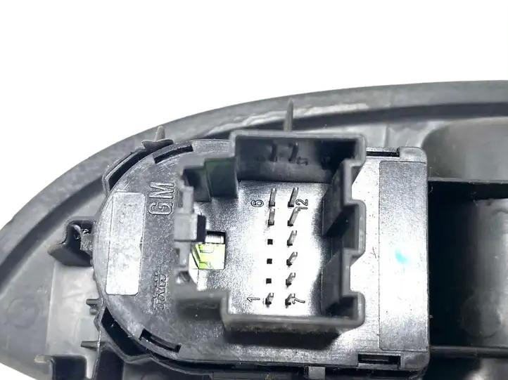 Chevrolet Volt I (2010 - 2015) 3TT8 Кнопка стеклоподъемников — фото 6
