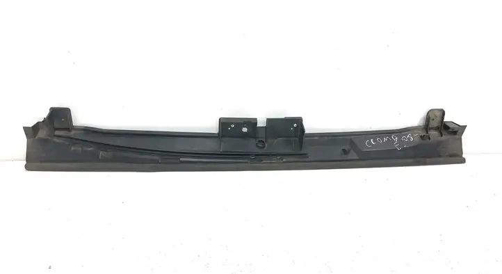 Fiat Croma (2005 - 2011) 735387353 Жабо стеклоочистителей — фото 1