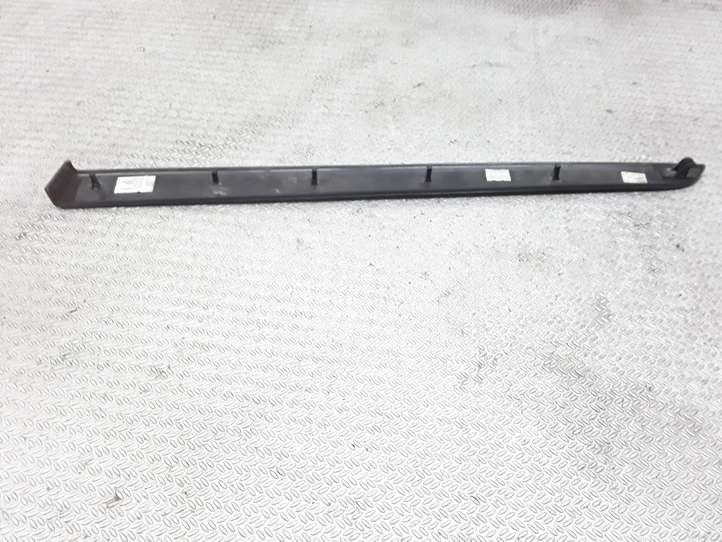 Audi A4 (2000 - 2006)  8E0867419 Задняя oтделка