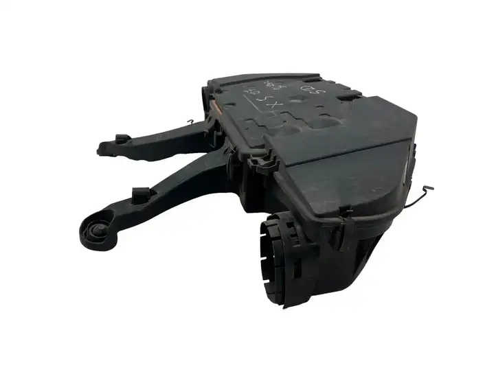 BMW X5 E70 (2006 - 2013) 1371779834004 Корпус воздушного фильтра — фото 6