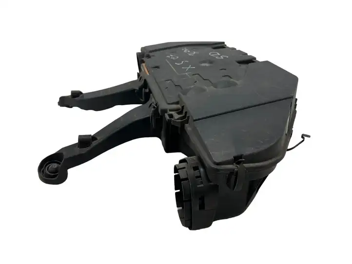 BMW X5 E70 (2006 - 2013) 1371779834004 Корпус воздушного фильтра — фото 7