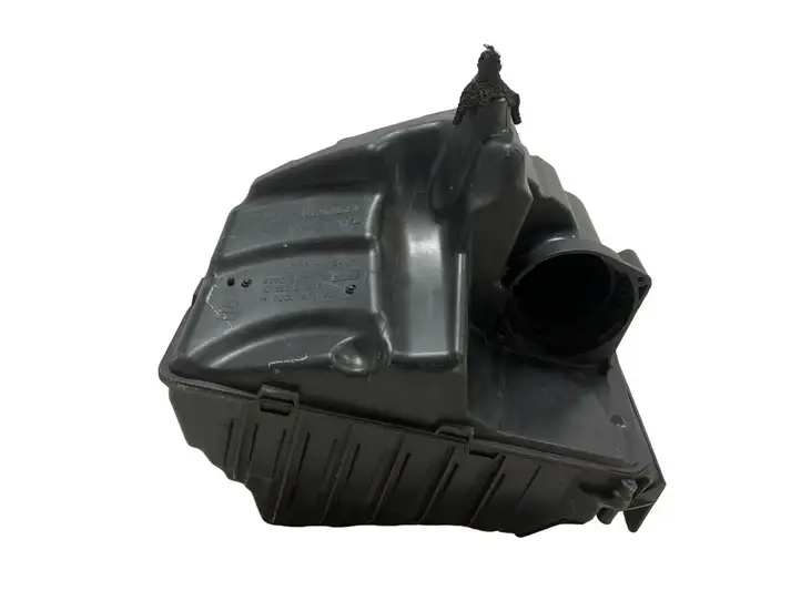Renault Megane III (2009 - 2016) 8200947663 Корпус воздушного фильтра — фото 10