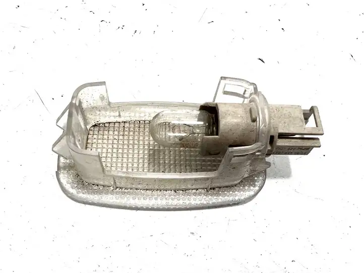 Mercedes-Benz E W212 (2009 - 2016) A2218250382 Подсветка багажника — фото 4