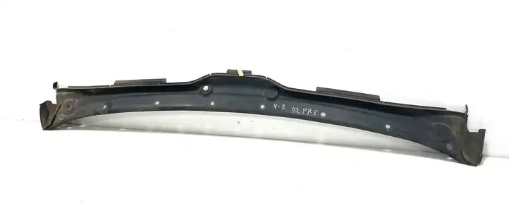 BMW X5 E53 (1999 - 2006) 51718402642LL Жабо стеклоочистителей — фото 1