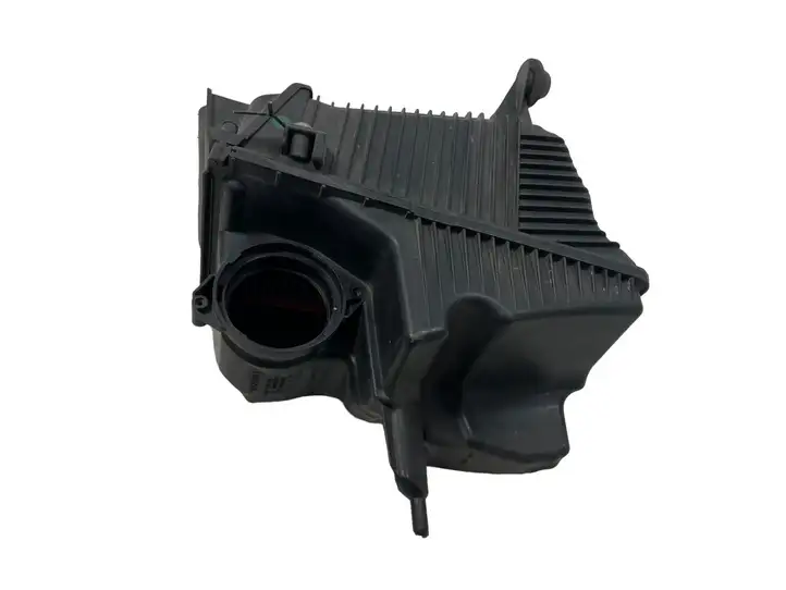 Renault Scenic II - Grand scenic II (2006 - 2009) 8200545282 Корпус воздушного фильтра — фото 8