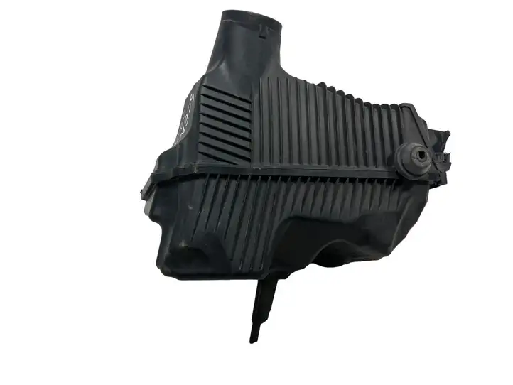 Renault Scenic II - Grand scenic II (2006 - 2009) 8200545282 Корпус воздушного фильтра — фото 9