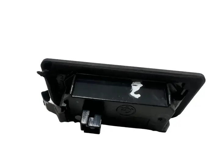 BMW 3 E90 E91 (2005 - 2012) 63267193293 Подсветка номера — фото 4