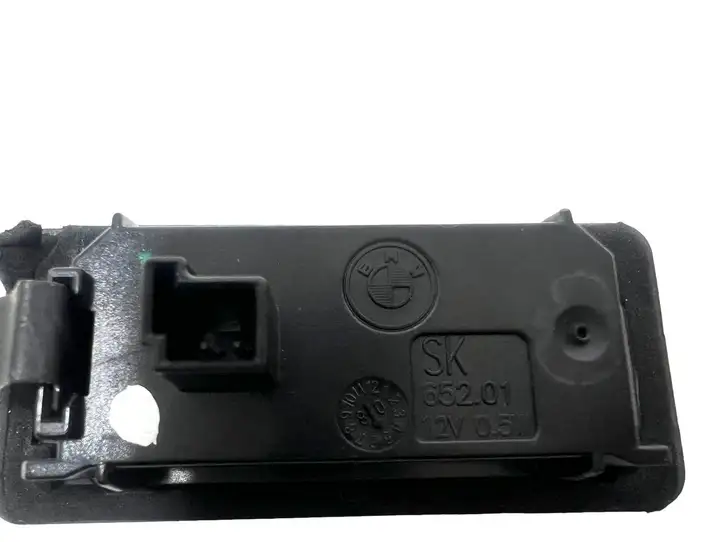 BMW 3 E90 E91 (2005 - 2012) 63267193293 Подсветка номера — фото 6