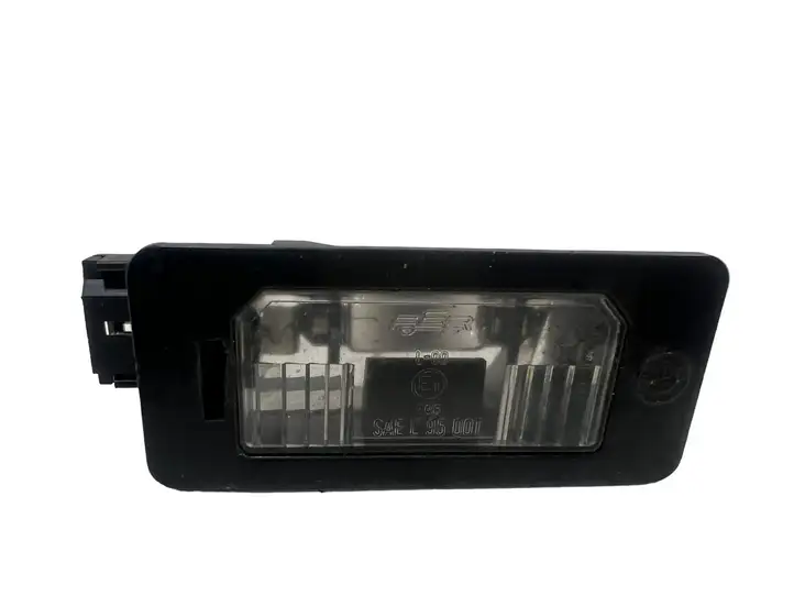 BMW 3 E90 E91 (2005 - 2012) 1537050602 Подсветка номера — фото 1