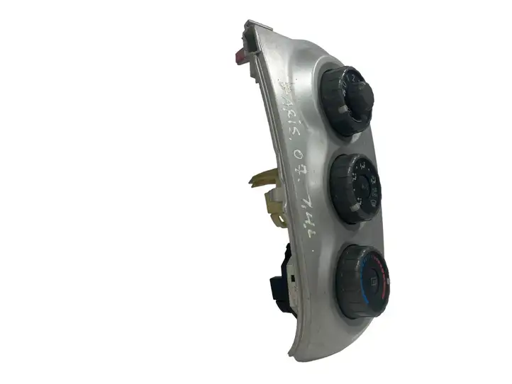 Toyota Yaris (2005 - 2009) 5540605090 Отделка блока климат-контроля — фото 6