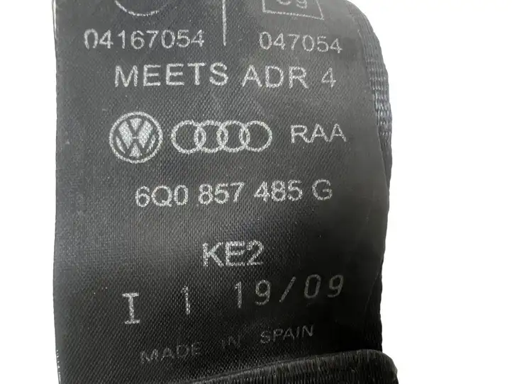 Volkswagen Polo (2001 - 2005) 6Q0857485G Центральный ремень безопасности — фото 2