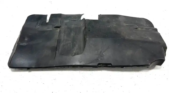 BMW 5 F10 F11 (2009 - 2016) 1114851227802 Крышка двигателя декоративная — фото 2