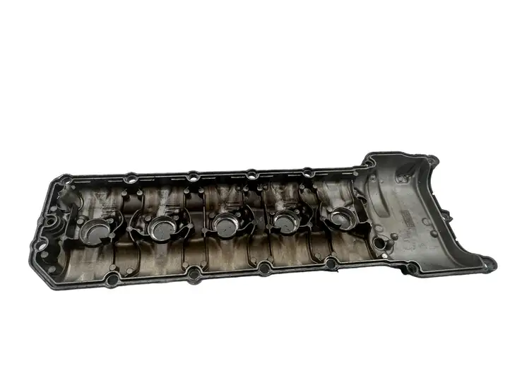 BMW 5 E60 E61 (2004 - 2010) 7563184 Крышка головки блока цилиндров — фото 4