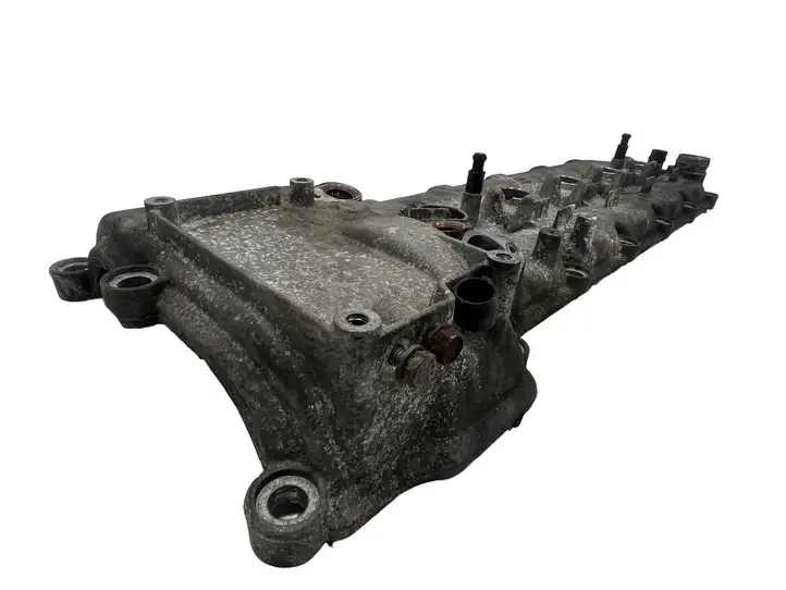 BMW 5 E60 E61 (2004 - 2010) 7563184 Крышка головки блока цилиндров — фото 6