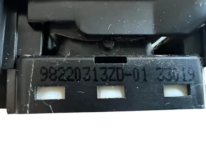 Peugeot 508 II (2018 - ) 98220313ZD Блок кнопок стеклоподъемников — фото 2