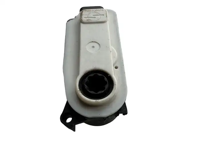 Peugeot 508 II (2018 - ) 5877R1001 Мотор заслонки — фото 5