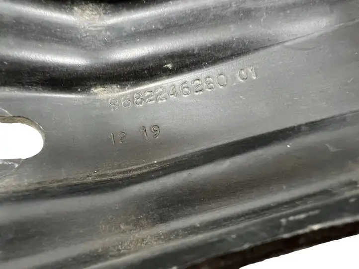 Peugeot 508 II (2018 - ) 9682246280 Кронштейн заднего стабилизатора — фото 7