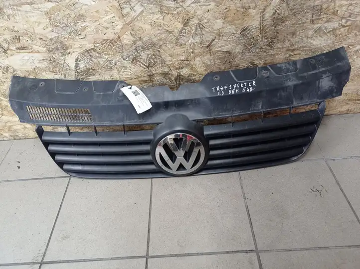 Volkswagen Transporter - Caravelle T5 (2003 - 2009) 7H08071015 Верхняя решетка радиатора — фото 1
