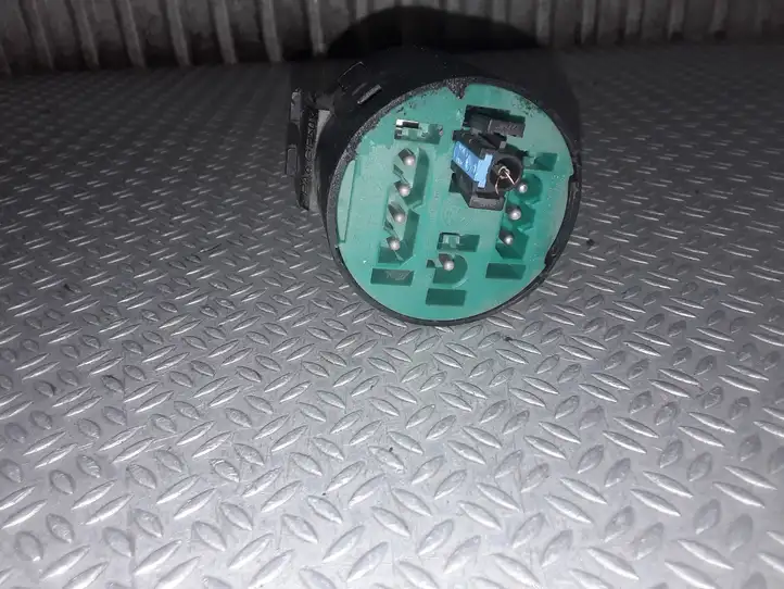 BMW 3 E46 (1998 - 2005)  65818360995 Громкоговоритель парковки (PDC)