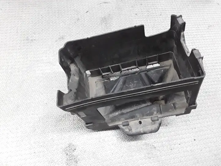 Volkswagen Polo (2001 - 2005) 6Q0915419B Ящик аккумулятора — фото 1