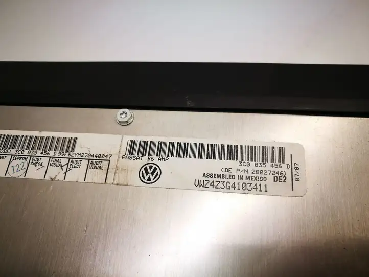 Volkswagen PASSAT B6 (2005 - 2010) 3C0035456D Усилитель звука — фото 2