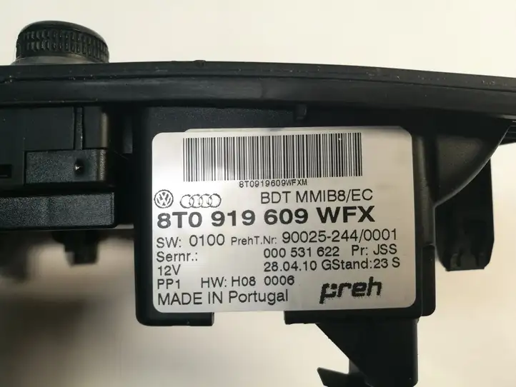 Audi A4 S4 B8 8K (2007 - 2011) 8T0919609WFX Контроллер мультимедийной системы — фото 4