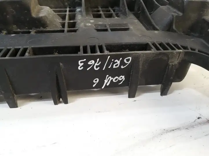 Volkswagen Golf VI (2009 - 2013)  1K0915333C Ящик аккумулятора