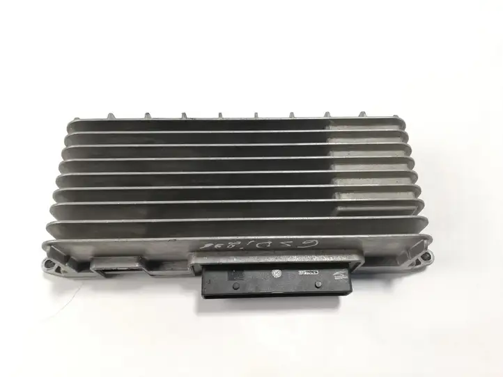 Audi A6 S6 C6 4F (2008 - 2011) 4F0910223M Усилитель звука — фото 1