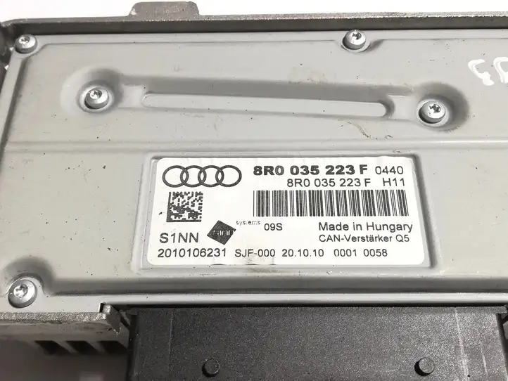 Audi A5 8T 8F (2007 - 2011) 8R0035223F Усилитель звука — фото 2