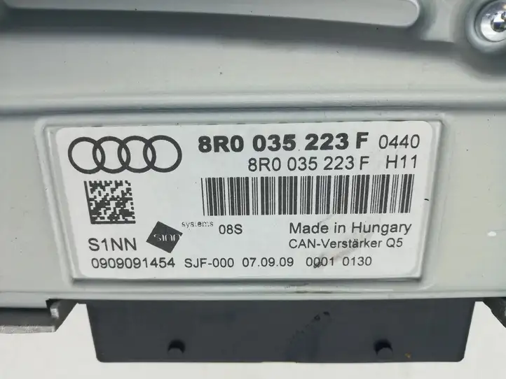 Audi A5 8T 8F (2007 - 2011) 8R0035223F Усилитель звука — фото 3