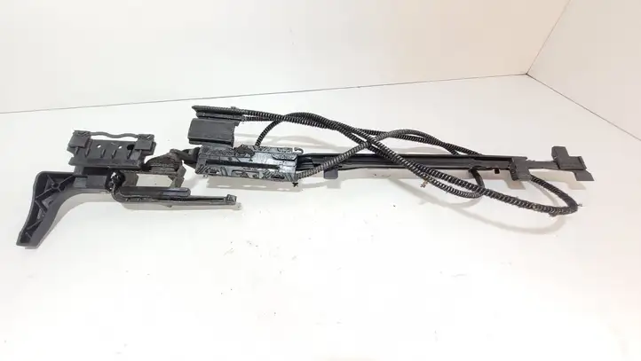 Audi A6 (2004 - 2008)  1T0898015 Другая деталь салона