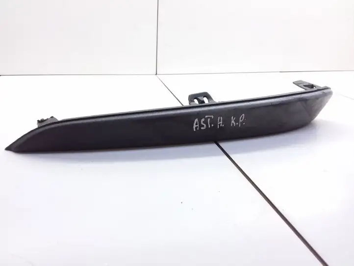 Opel Astra H (2004 - 2009) 375768702 Прочие детали салона — фото 1