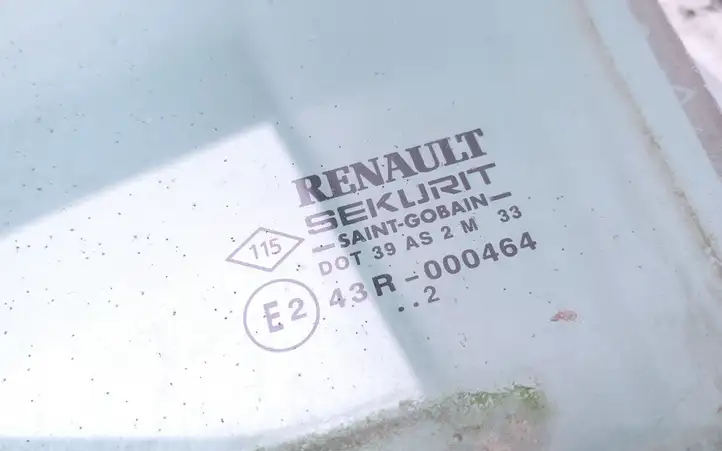 Renault Scenic I (1996 - 2003) AS2 Стекло задней двери — фото 3