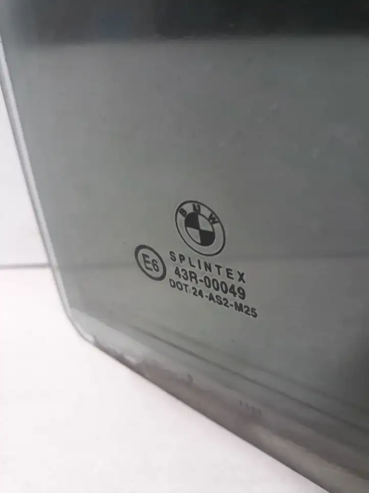 BMW 5 E39 (1996 - 2003) AS2 Стекло задней двери — фото 2