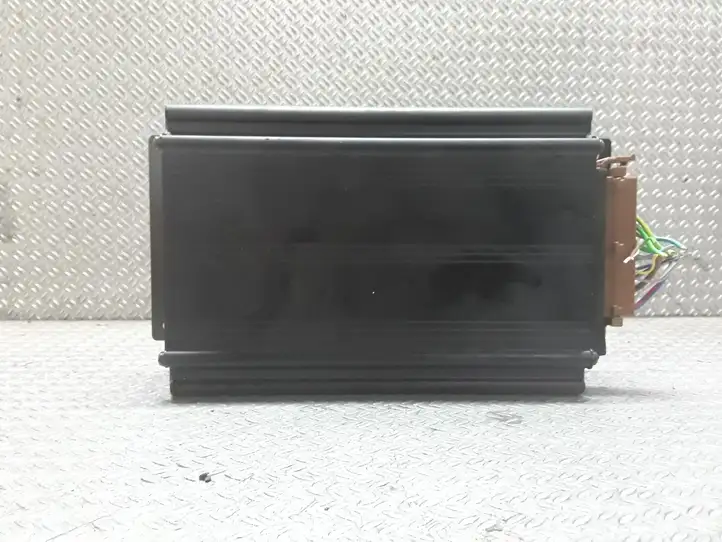 Audi A6 S6 C5 4B (1997 - 2001) 265030A Усилитель звука — фото 2