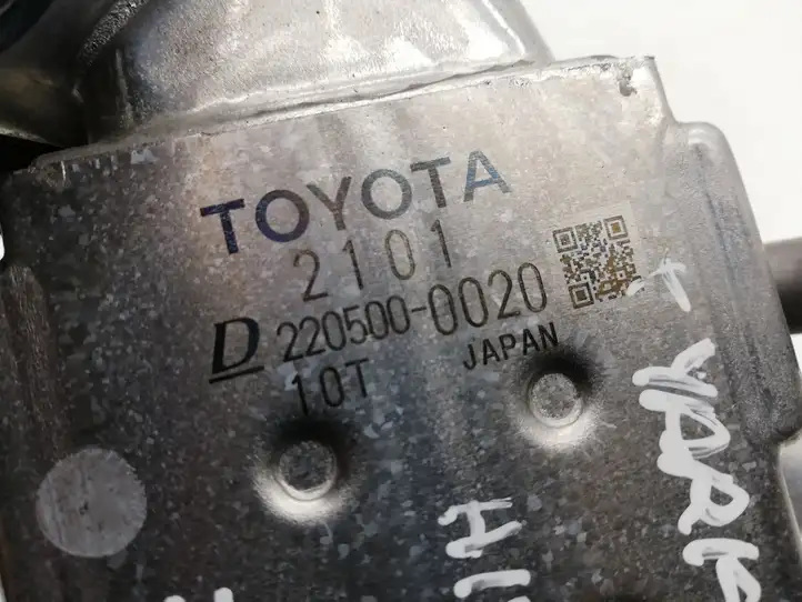 Toyota Yaris (2014 - 2019) 2205000020 Охладитель клапана EGR — фото 5
