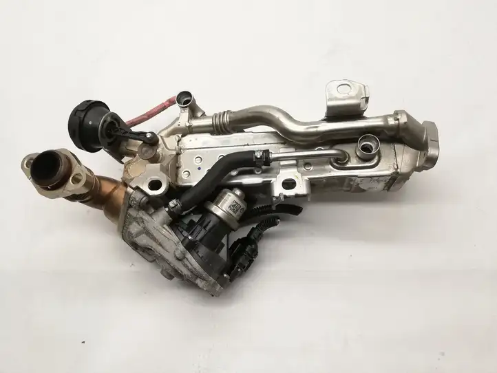 BMW 3 F30 F35 F31 (2012 - 2018) 8513691 Охладитель клапана EGR — фото 1