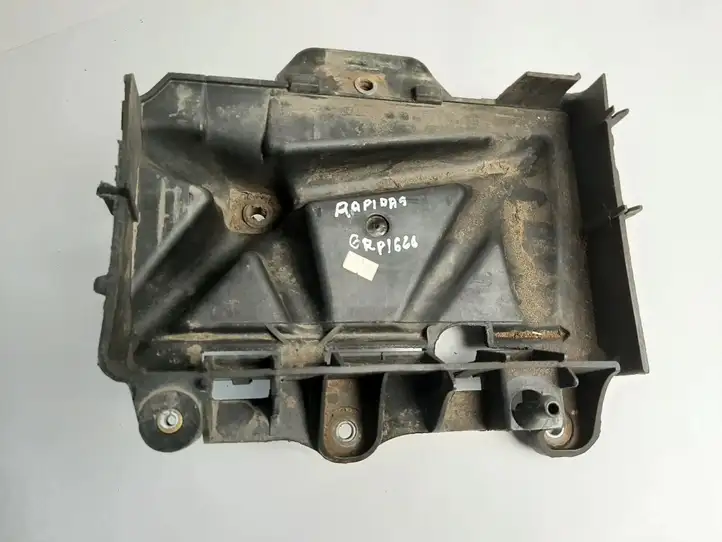 Skoda Rapid (NH) (2012 - 2019) 6R0915331 Ящик аккумулятора — фото 1